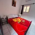 Riad Dans Residence Avec 3 Piscines