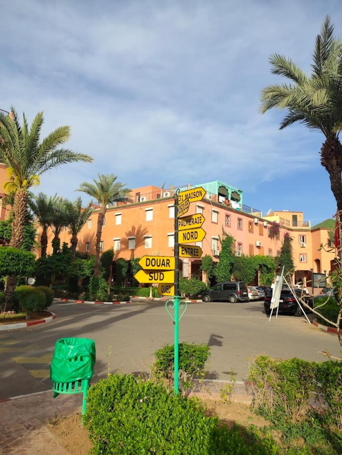Dans Avec 3 Piscines Marrakesh