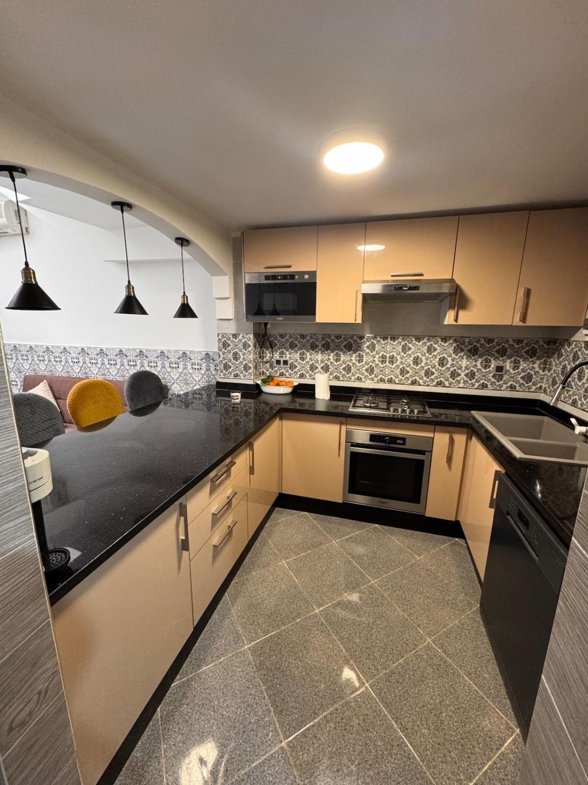 Dans Avec 3 Piscines Appartement